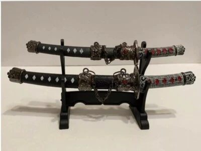 Table Top Mini Twin Japanese Samurai Sword Letter Openers, 8.5-Inch with Stand