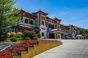 鳳城鳳凰山莊度假酒店Phoenix Manor Holiday Hotel