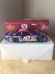 Johnny Benson #10 Valvoline The Muppet show Series