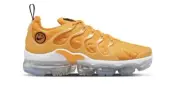 Nike Air Vapormax Plus Go the Extra Smile - DO5874-700 - Size 7W - Brand New