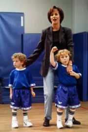 Ian Bottiglieri as Gabe Bergman, Hillary B. Smith as Annie Bergma- Old TV Photo