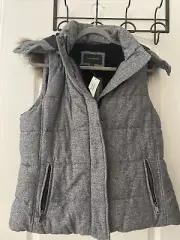 Banana Republic Women's Size L Puffer Jacket Vest Gray Sherpa Lined Winter