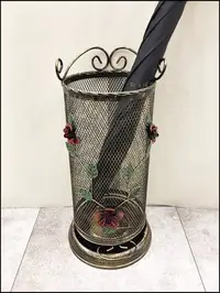 在飛比找Yahoo!奇摩拍賣優惠-仿舊鍛鐵網狀立體玫瑰花圓形傘桶 金色刷舊造型傘筒傘架置物桶收
