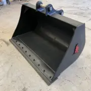 Mud / Batter Bucket 1500 mm wide suit 8 ton Excavator