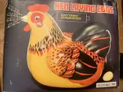 Vintage Hen Laying Eggs Tin Toy ME 610 China NEW OLD STOCK NEVER OUT OF THE BOX!