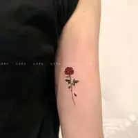 在飛比找蝦皮購物優惠-手繪血色凋零玫瑰唯美玫瑰花朵紋身貼紙 手臂 鎖骨腳踝防水