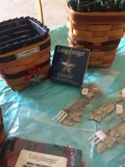 Longaberger Basket Lot Of 8 Baskets Collection 2 Napkins and 9 Knifes/Forks New!