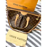 在飛比找蝦皮購物優惠-專櫃購入正品 Louis Vuitton 老花水餃包 LV 