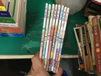 在飛比找露天拍賣優惠-8本合售 童書繪本 巧虎 小朋友巧連智 和寶寶一起玩 遊戲書