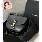 【空姐代購】YSL 623097 KAIA 馬鞍包 焦糖色 復古皮革馬鞍包 焦糖色 迷你款