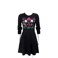 在飛比找Yahoo奇摩購物中心優惠-BLUGIRL 羊毛花卉圖騰黑色針織洋裝