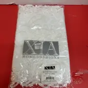 Xia Home Fashions XD17190 - Table Runner 15x108 in White 100% Polyester