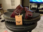 Dr. Martens MYLES Size 13 Leather Slide Sandals Burgundy 23523211 CHARRO BRANDO