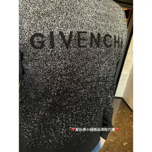 Givenchy 星空 漸層 男裝 針織 衫 男女同款 衣服有銀蔥 點綴 質感超好 實品真的超好看😍😍