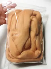 HR052-100 MOREZMORE AMBER BROWN 100g Merino Wool Roving for Needle Felting