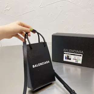 巴黎世家秀 牛皮 相機包 手機包 零錢包 斜挎 油蠟皮 鱷魚紋 男女小包配禮盒