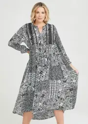 ts Taking Shape Dress Size 18 Natural Paisley Tiered style NWT