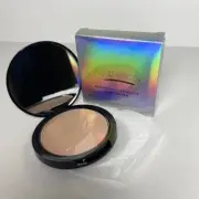 AESTHETICA STARLITE HIGHLIGHTER COMPACT in shade Cosmos