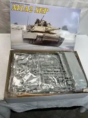 DRAGON 1/35th Scale M1A2 SEP Kit No. 3536 Lid -Opened Only