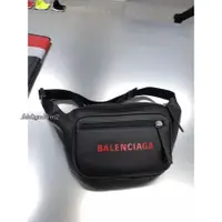 在飛比找蝦皮購物優惠-二手現貨 Balenciaga 經典款 胸包 腰包 紅色字母