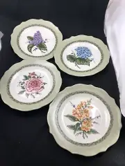 PRINCESS HOUSE # 1481 4 CERAMIC LUNCHEON PLATES NIB LOVELY FLORAL PRINTS HTF