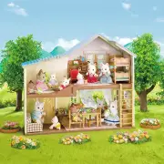 Sylvanian Families Calico Critters Hillcrest Home Gift Set