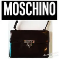 在飛比找Yahoo!奇摩拍賣優惠-極新 義大利 Moschino 莫斯奇諾 亮皮硬殼宴會包 隨