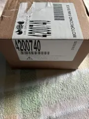 4200740 New OEM Sub Zero Condensor fan motor with blade