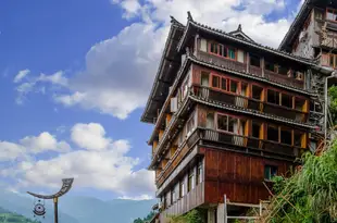 西江鸞喜·悠境全景酒店Xijing Luanxi Youjing Panorama Hotel