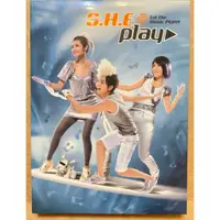 在飛比找蝦皮購物優惠-【二手 絕版專輯】S.H.E PLAY CD+DVD 專輯