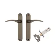Iver Oxford Door Lever Handle on Oval Backplate Passage Kit