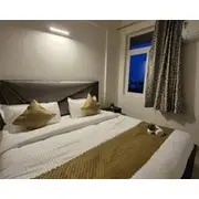 Taj Serenity-cozy Apartment For 4