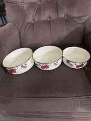 Vtg Set of 3 Kobe Kitchen Fruit Enamel Metal Mixing Nesting Bowls