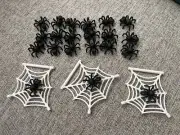 ☄️. LEGO- NEW-#90981/29111-3 WHITE Webs W/ 21 SPIDERS (Halloween Bricks)