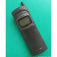 在飛比找蝦皮購物優惠-【貝琪二手商品】Nokia 8110 型 第一代香蕉機  ／