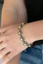 Paparazzi Jewelry Accessories - Springtime Special - Yellow Bracelet - Vintage