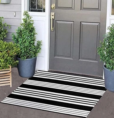 Black and White Striped Outdoor Rug 24'' x 35'' Door Mat Outdoor Machine