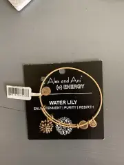 NWT Alex And Ani Water Lily Bangle, Rafaelian Gold