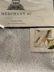 Merchant 41 Pillow Cover White & Gold Flip Sequin Pillow Decor 16in x 16in, NEW