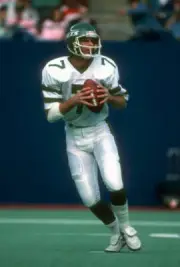 Quarterback Ken O'Brien New York Jets drops back to pass dur Football 1988 Photo