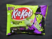 (1) Bag Kit Kat Witch's Brew Snack Size Candy Bars 9.8 Oz Marshmallow Creme