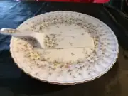 Vintage Andrea by Sadak Japan 10 1/2" Cake Plate and Server Slicer Leafy Florals