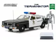 DIECAST CAR & CASE TERMINATOR 1977 DODGE MONACO POLICE W/T-800 FIGURE 1/18