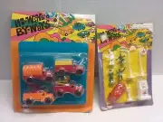 VTG 1971 MEGO HI-WAYS 'N BY-WAYS CALTEX GAS SERVICE STATION AND WORK TRUCKS PLAS