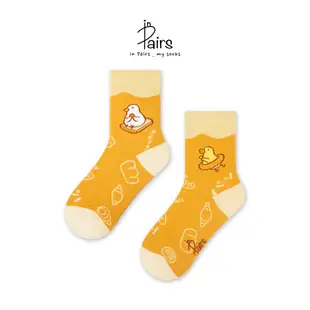【in Pairs】伸縮自如的雞與鴨可愛麵包 中筒襪 童襪 防滑點點 止滑設計