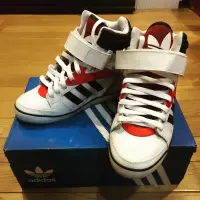 在飛比找蝦皮購物優惠-adidas(愛迪達） 內增高球鞋