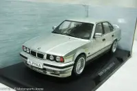 在飛比找Yahoo!奇摩拍賣優惠-【特價現貨】1:18 MCG BMW 5er Alpina 