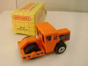 1990 MATCHBOX SUPERFAST MB40 ORANGE ROAD ROLLER NEW IN BOX