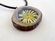Yellow Daisy In Jacaranda Woodslice Resin Pendant Necklace Handmade