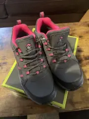 Size 5.5 Gelert Low Waterproof Womens Hiking Shoes Charcoal Pink